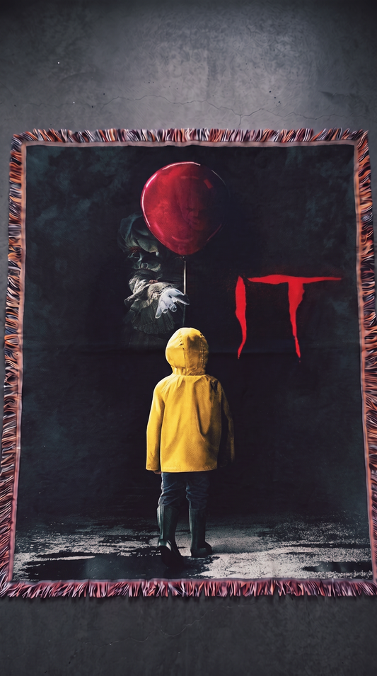 IT woven blanket - The Theatrical Cut