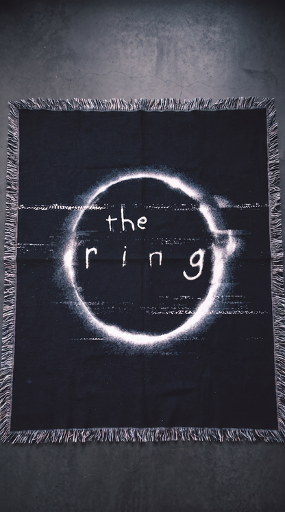 The Ring woven blanket - The Theatrical Cut